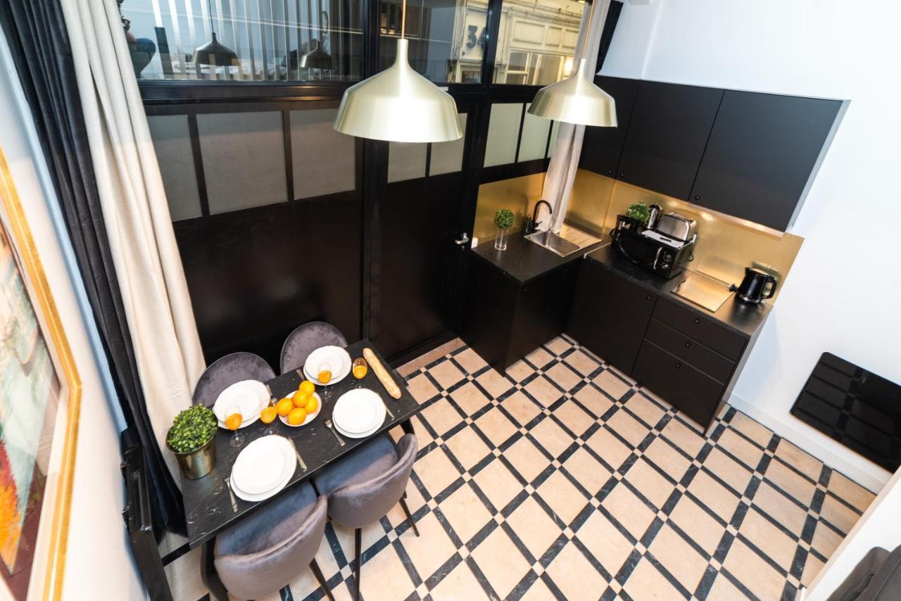 パリLuxurious Triplex - Marais & Montorgueilアパートメント エクステリア 写真